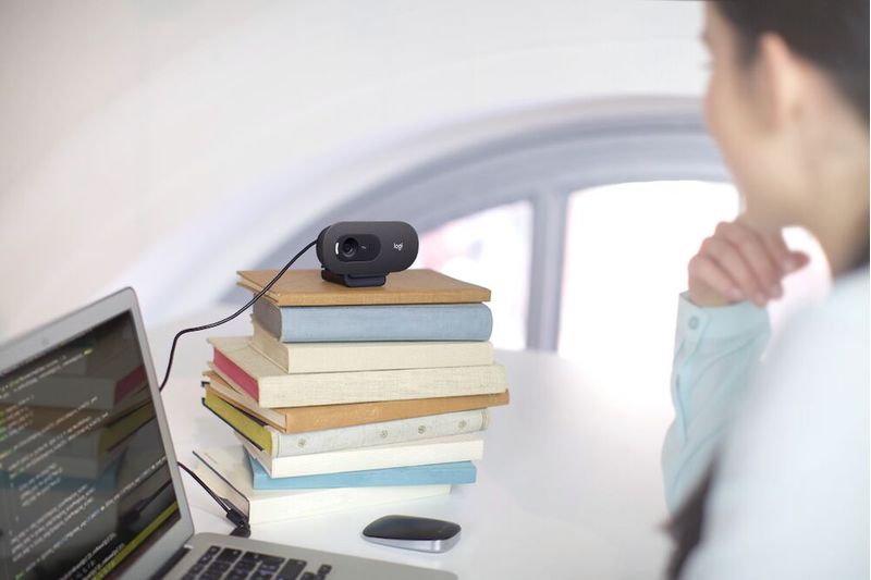 Camara-Web-Logitech-C505-HD---720