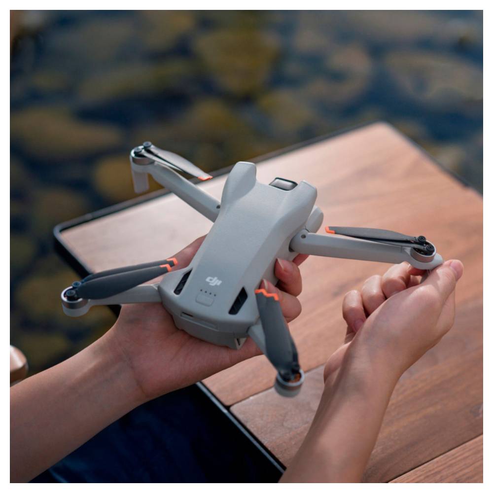 Drone-Dji-Mini-3-combo-RC-5